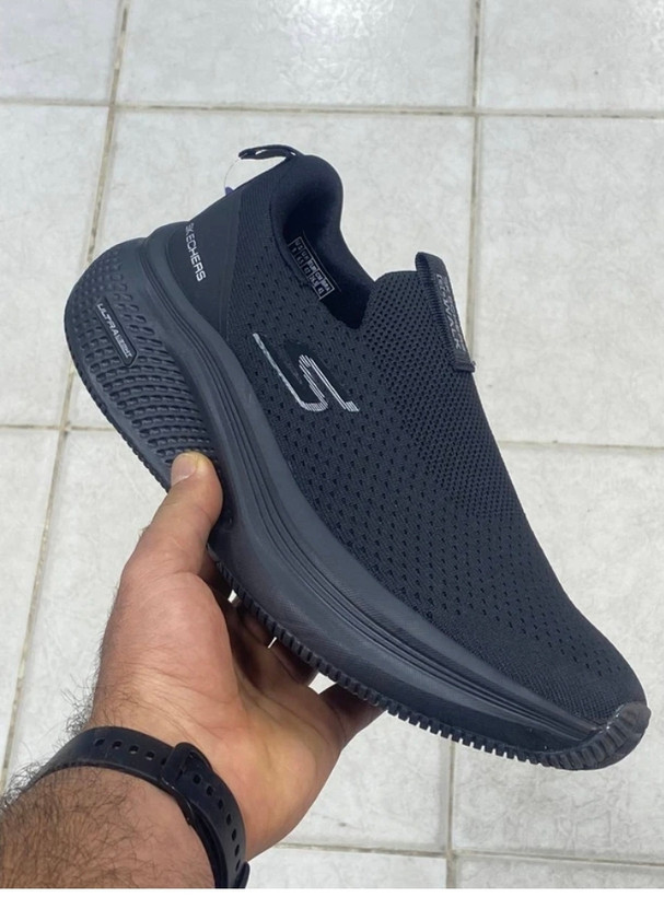 کفش اسکچرز اسلیپ آن بدون بند طبی و راحت ،سایز ۴۰ تا ۴۵ .تضمین کیفیت کالا Skechers Go Walk