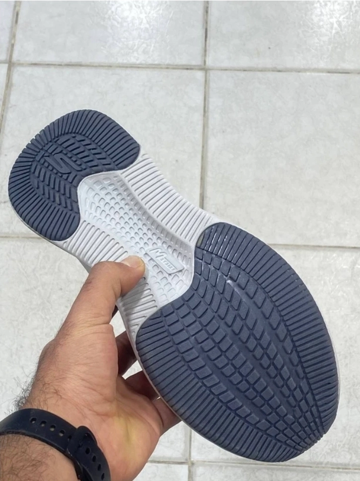 کتونی اسکیچرز اسلیپ آن بدون بند طبی و راحت ،سایز ۴۰ تا ۴۵ تضمین کیفیت کالا Skechers Go Walk
