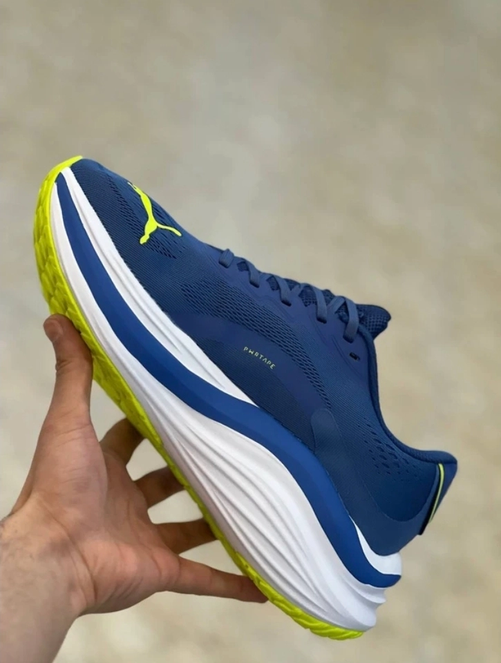 کتونی پوما تیترو سایز ۴۱ تا ۴۵ ساخت ویتنام . فروش بصورت عمده و تک . Puma magmax nitro