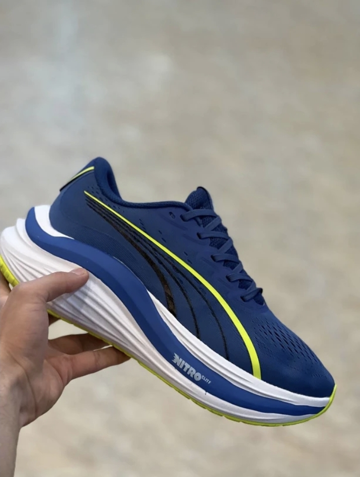 کتونی پوما تیترو سایز ۴۱ تا ۴۵ ساخت ویتنام . فروش بصورت عمده و تک . Puma magmax nitro