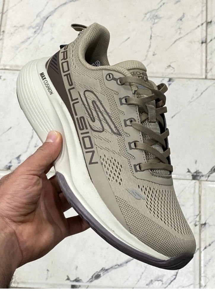 کتونی اسکیچرز سایز ۴۰ تا ۴۵ تنوع در ۴ رنگ جذاب وارداتی ویتنام .skechers max cushioning terminus sneaker