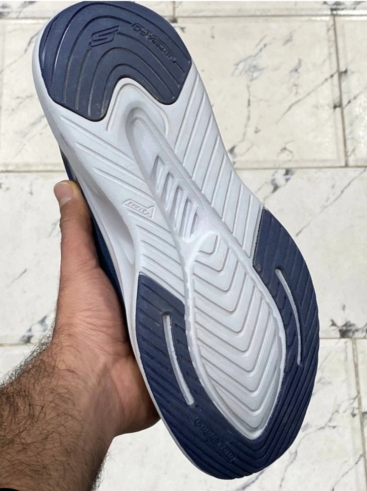 کتونی اسکیچرز سایز ۴۰ تا ۴۵ تنوع در ۴ رنگ جذاب وارداتی ویتنام .skechers max cushioning terminus sneaker