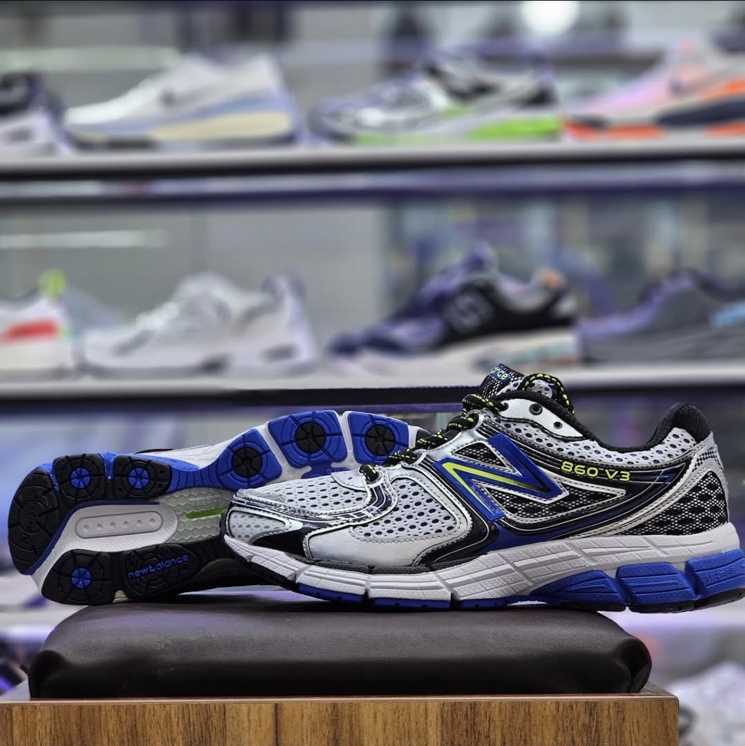 کتونی نیوبالانس ۸۶۰ New balance 860 v3 ساخت ویتنام