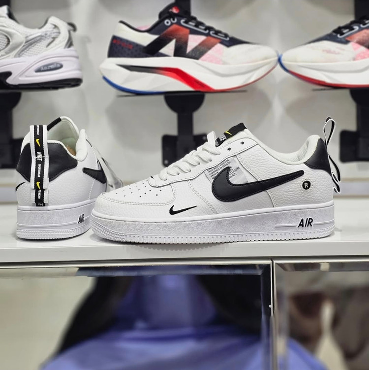 کتونی نایک ایرفورس۱ ،سایز ۳۶ تا ۴۵ . فروش عمده و تک .ساخت ویتنام وارداتی Nike Air Force 1