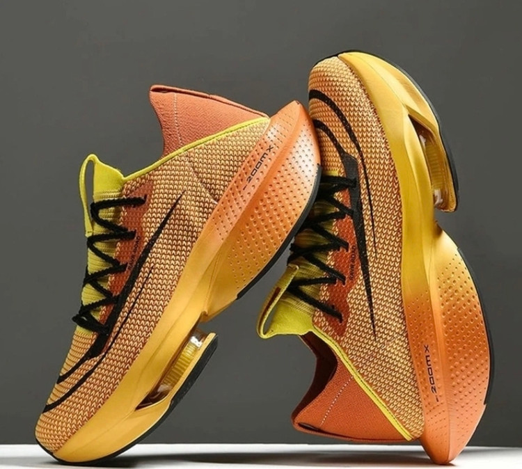 کتونی ویتنامی نایک ایر زوم آلفا وارداتی ویتنام سایز ۴۰ تا ۴۵ فروش بصورت عمده و تک . Nike air zoom alphafly vietnam
