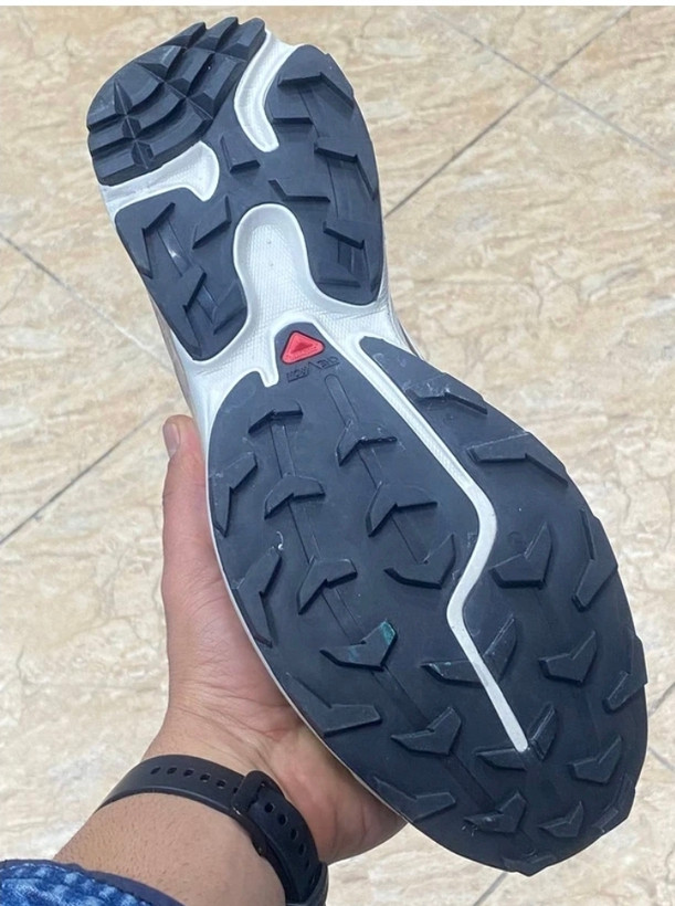 کتونی ویتنامی سالامون وارداتی ویتنام سایز ۴۰تا ۴۵ salomon XT 6 FT