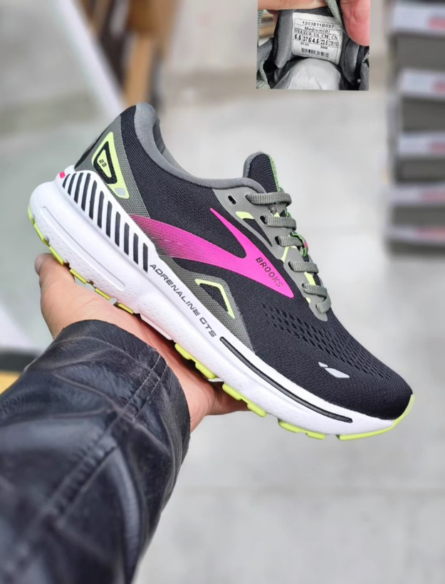 کتونی بروکس آدرنالین جی تی اس ۲۳ . سایز ۳۷ تا ۴۵. وارداتی ویتنام .Brooks Adrenaline GTS 23