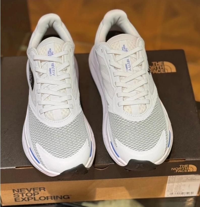 کتونی ویتنامی نورث فیس وارداتی ویتنام سایز ۴۰ تا ۴۵ فروش بصورت عمده و تک . The north face vectiv enduris 3 shoes