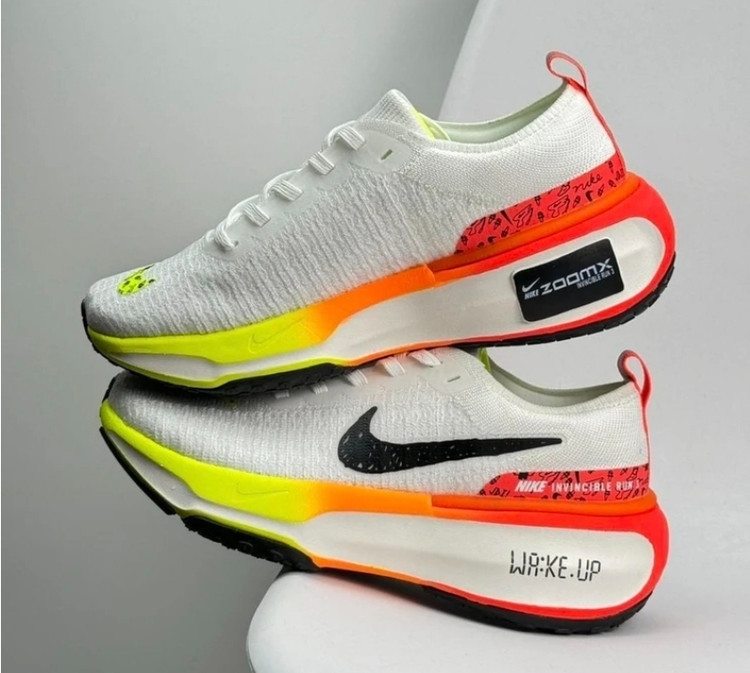 کتونی ویتنامی نایک زوم ایکس . وارداتی ویتنام سایز ۴۰ تا ۴۵ . پایین ترین قیمت در ایران . Nike zoom x