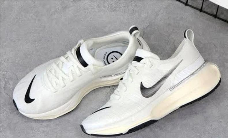 کتونی ویتنامی نایک زوم ایکس . وارداتی ویتنام سایز ۴۰ تا ۴۵ . پایین ترین قیمت در ایران . Nike zoom x