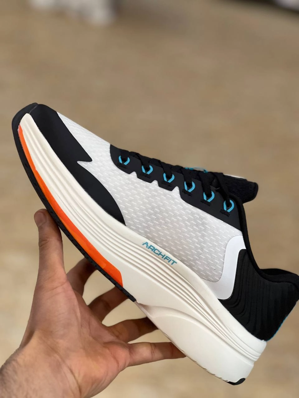 کتونی ویتنامی اسکیچرز سایز ۴۰ تا ۴۵ . فروش بصورت عمده و تک skechers hyper burst