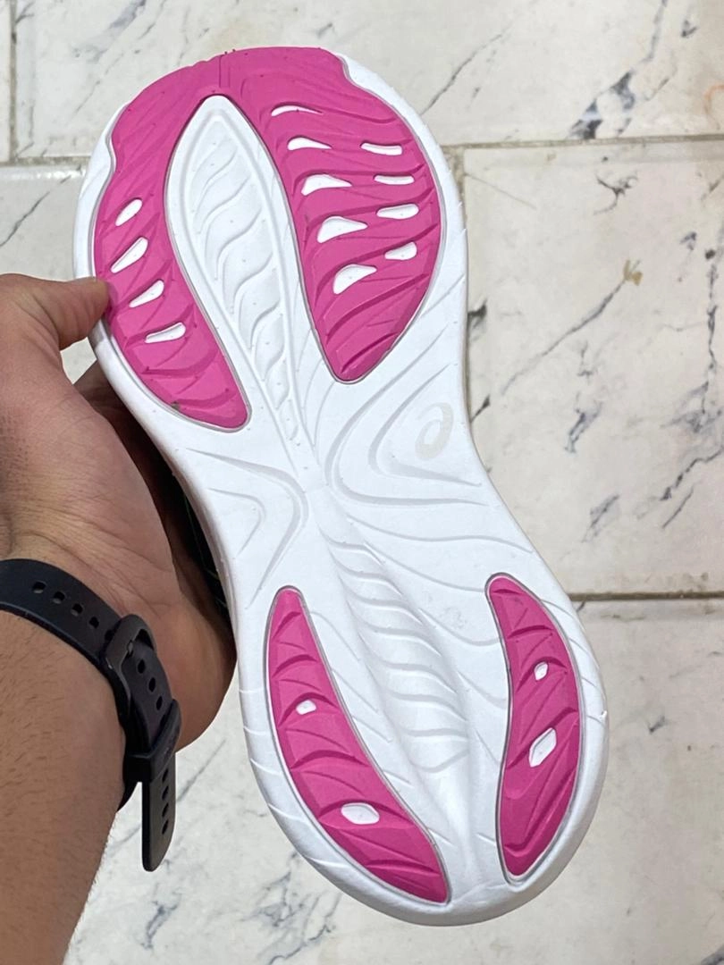 کتونی ویتنامی اسیکس وارداتی . سایز ۳۷ تا ۴۰ رنگبندی جذاب . فروش بصورت عمده و تک Asics Gel Cumulus
