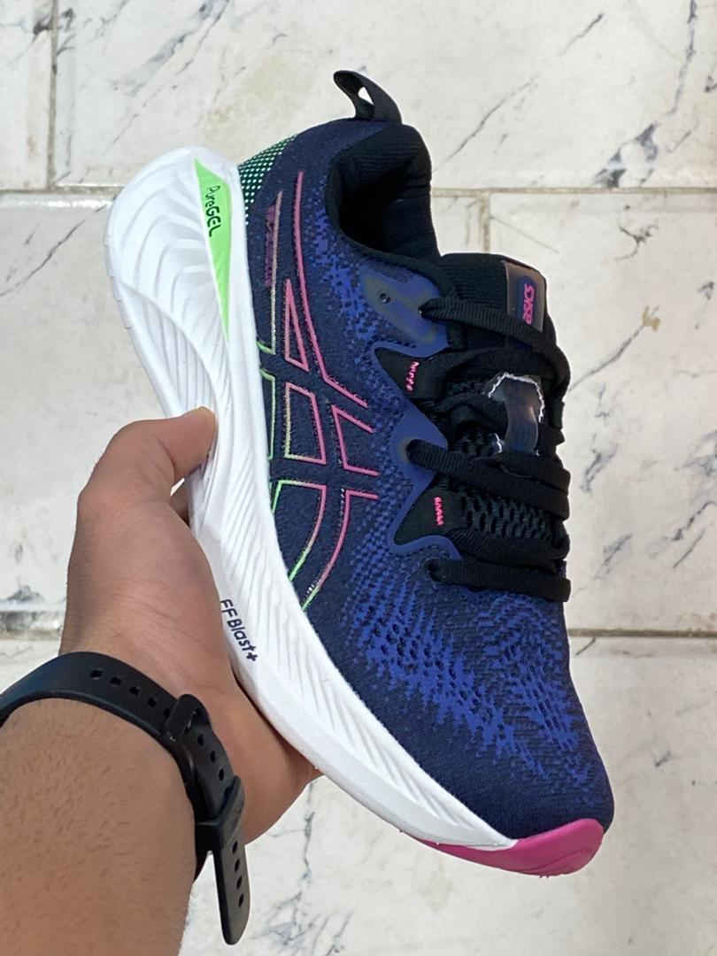 کتونی ویتنامی اسیکس وارداتی . سایز ۳۷ تا ۴۰ رنگبندی جذاب . فروش بصورت عمده و تک Asics Gel Cumulus