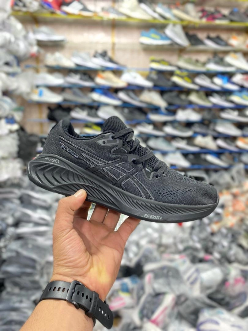 کتونی ویتنامی اسیکس وارداتی . سایز ۳۷ تا ۴۰ رنگبندی جذاب . فروش بصورت عمده و تک Asics Gel Cumulus