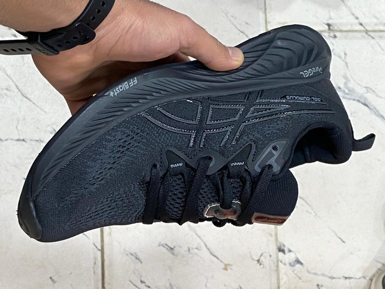 کتونی ویتنامی اسیکس وارداتی . سایز ۳۷ تا ۴۰ رنگبندی جذاب . فروش بصورت عمده و تک Asics Gel Cumulus