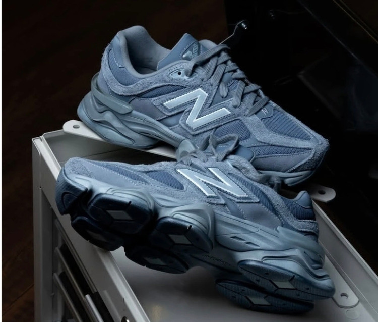 کتونی ویتنامی زنانه و بچگانه نیوبالانس ۹۰۶۰ سایز ۳۶ تا ۳۹ وارداتی ویتنام . Newbalance 9060