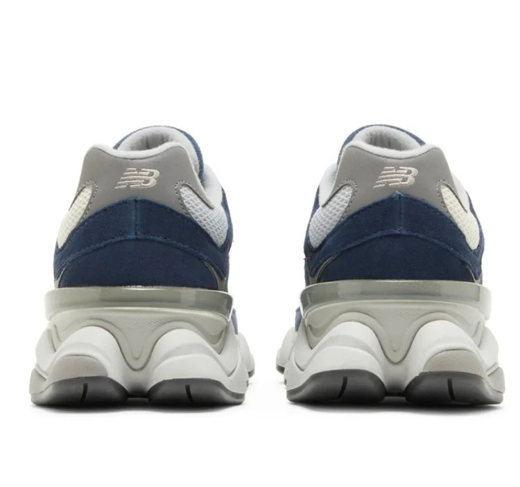 کتونی ویتنامی زنانه و بچگانه نیوبالانس ۹۰۶۰ سایز ۳۶ تا ۳۹ وارداتی ویتنام . Newbalance 9060