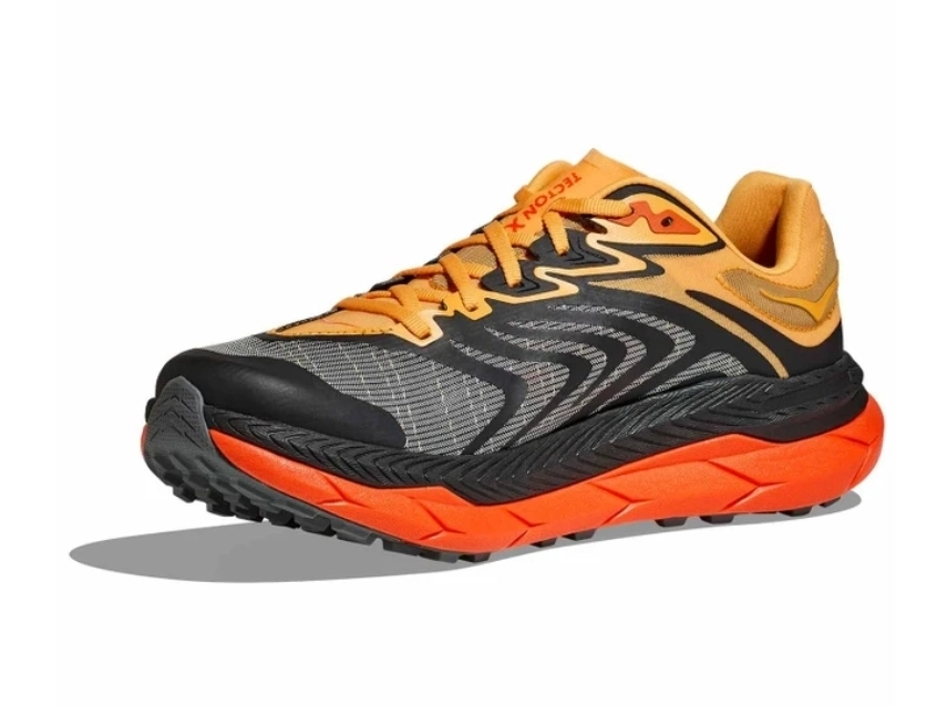 کتونی هوکا وارداتی ساخت ویتنام سایز ۴۰ تا ۴۵. فروش بصورت عمده و تک . Hoka Tecton X 2