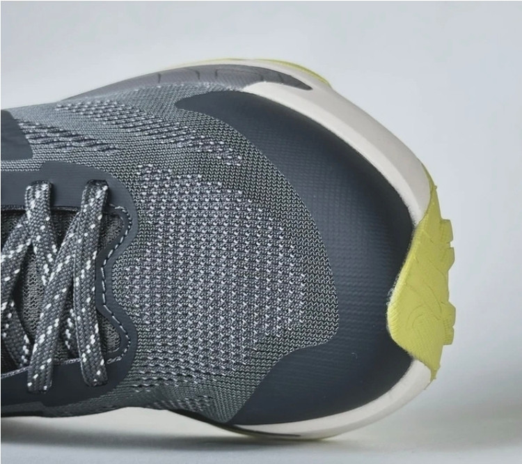 نورث فیس The north face vectiv enduris 3. ساخت ویتنام سایز ۴۰ تا ۴۵. فروش عمده و تک.