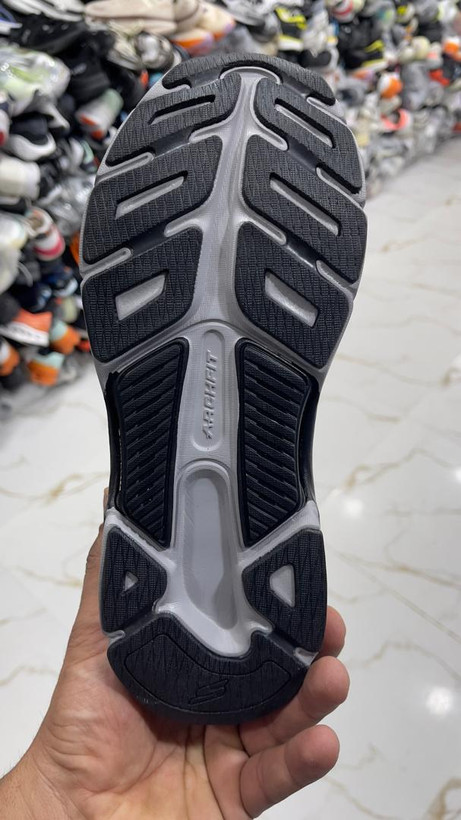 کتونی ویتنامی اسکیچرز طبی و راحت سایز ۴۰ تا ۴۵ وارداتی ویتنام فروش بصورت عمده و تک . Skechers max cushioning