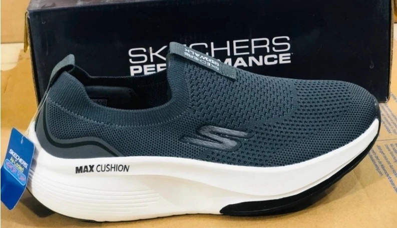 کتونی اسکیچرز اسلیپ آن بدون بند طبی و راحت ،سایز ۴۰ تا ۴۵ تضمین کیفیت کالا Skechers Go Walk