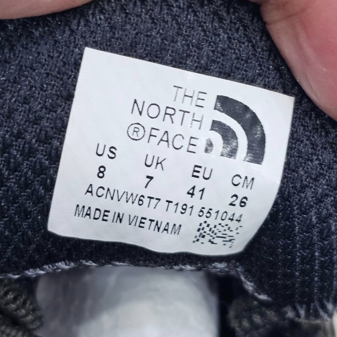 کتونی نورث فیس ، وارداتی ساخت ویتنام سایز ۴۰ تا ۴۵ . فروش بصورت عمده و تک . North Face Hedgehog FastpackGTX