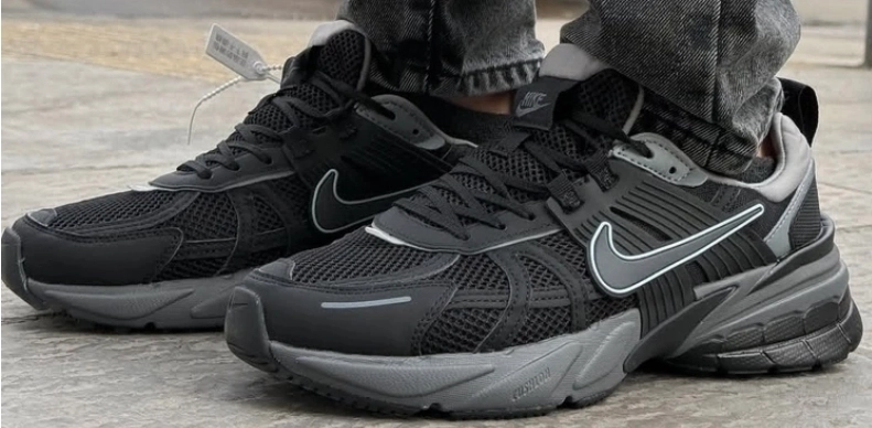 کتونی ویتنامی نایک کشلون وارداتی ویتنام سایز ۳۸تا ۴۵ Nike wmns V2k Run فروش بصورت عمده و تک