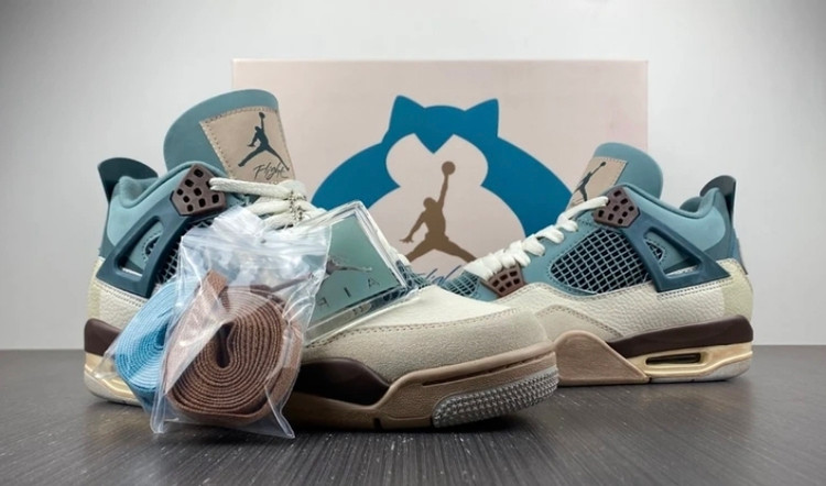 کتونی ویتنامی نایک ایر جردن ، وارداتی ویتنام سایز ۳۸ تا ۴۵ . فروش بصورت عمده و تک . Nike Air Jordan Iv