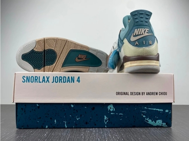 کتونی ویتنامی نایک ایر جردن ، وارداتی ویتنام سایز ۳۸ تا ۴۵ . فروش بصورت عمده و تک . Nike Air Jordan Iv
