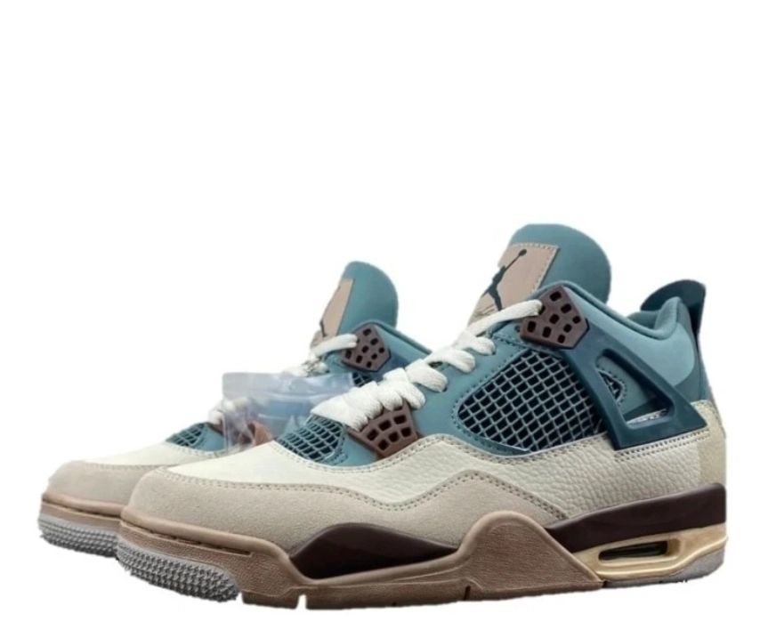 کتونی ویتنامی نایک ایر جردن ، وارداتی ویتنام سایز ۳۸ تا ۴۵ . فروش بصورت عمده و تک . Nike Air Jordan Iv