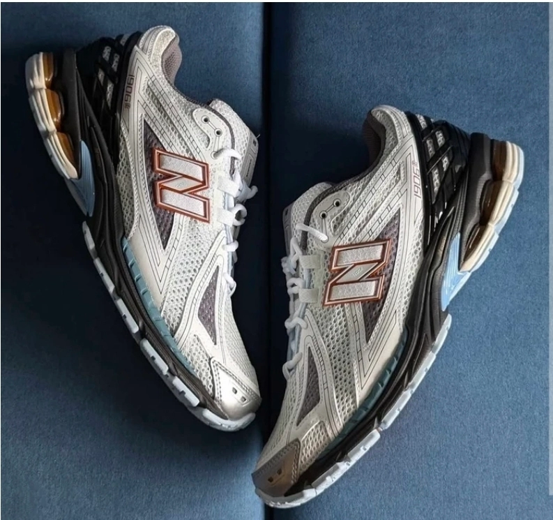 کتونی نیوبالانس 1906وارداتی ویتنام سایز ۴۰ تا ۴۵ تنوع در چند رنگ جذاب .newbalance 1906