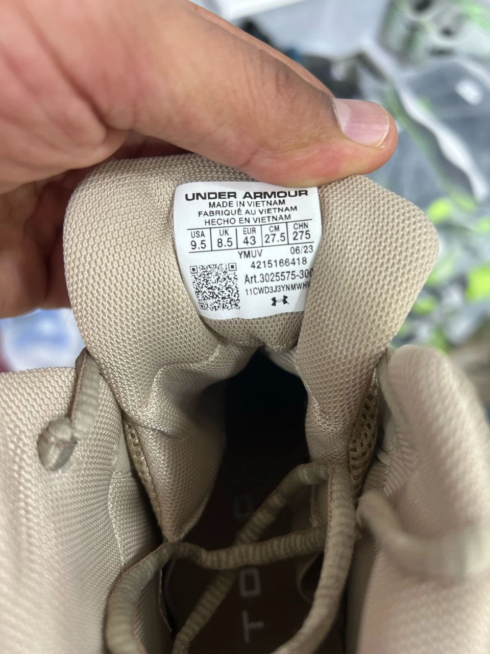 بوت اندرارمورمدل هاورداون ضد آب ، وارداتی ویتنام , کیفیت بالا سایز ۴۰ تا ۴۵ ، under armour