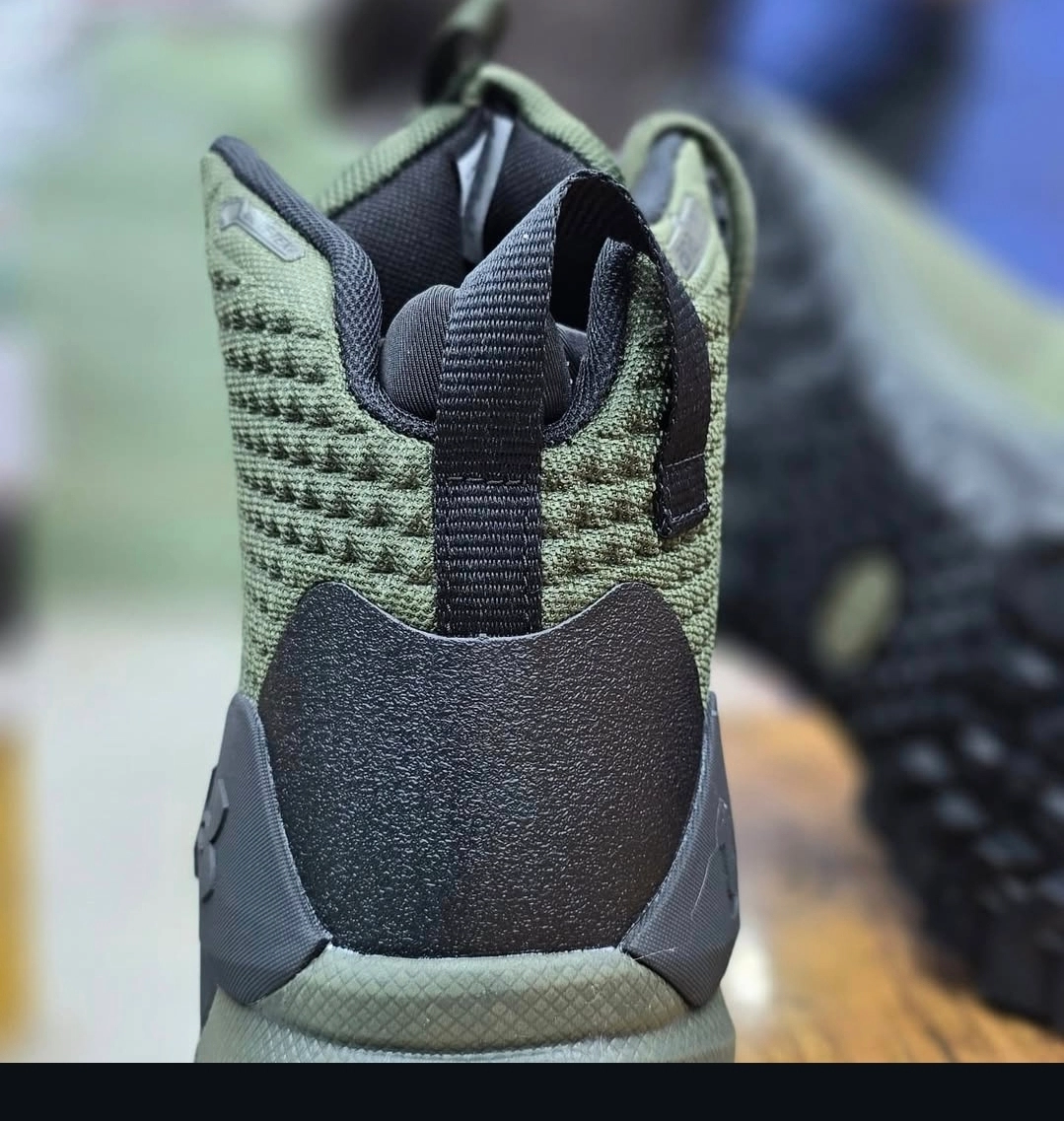 کفش ویتنامی گورتکس آندرارمور ، وارداتی ویتنام فروش بصورت عمده و تک سایز ۴۰ تا ۴۵ .under armour infil hike