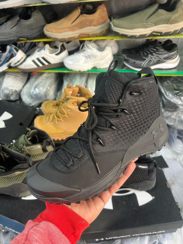 کفش ویتنامی گورتکس آندرارمور ، وارداتی ویتنام فروش بصورت عمده و تک سایز ۴۰ تا ۴۵ .under armour infil hike