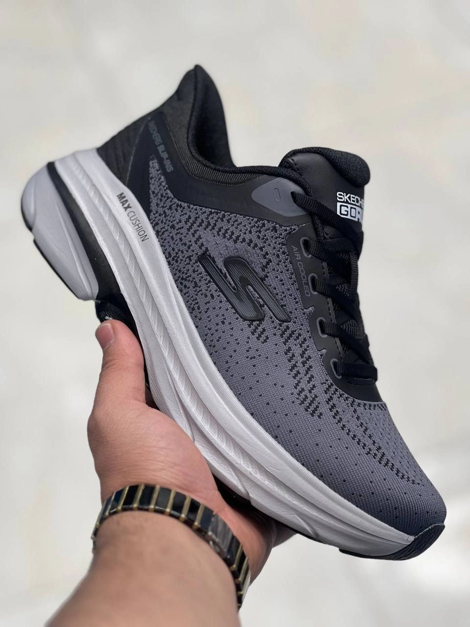 کتونی ویتنامی اسکیچرز وارداتی ویتنام سایز ۴۰ تا ۴۵ فروش بصورت عمده و تک . Skechers Gorun
