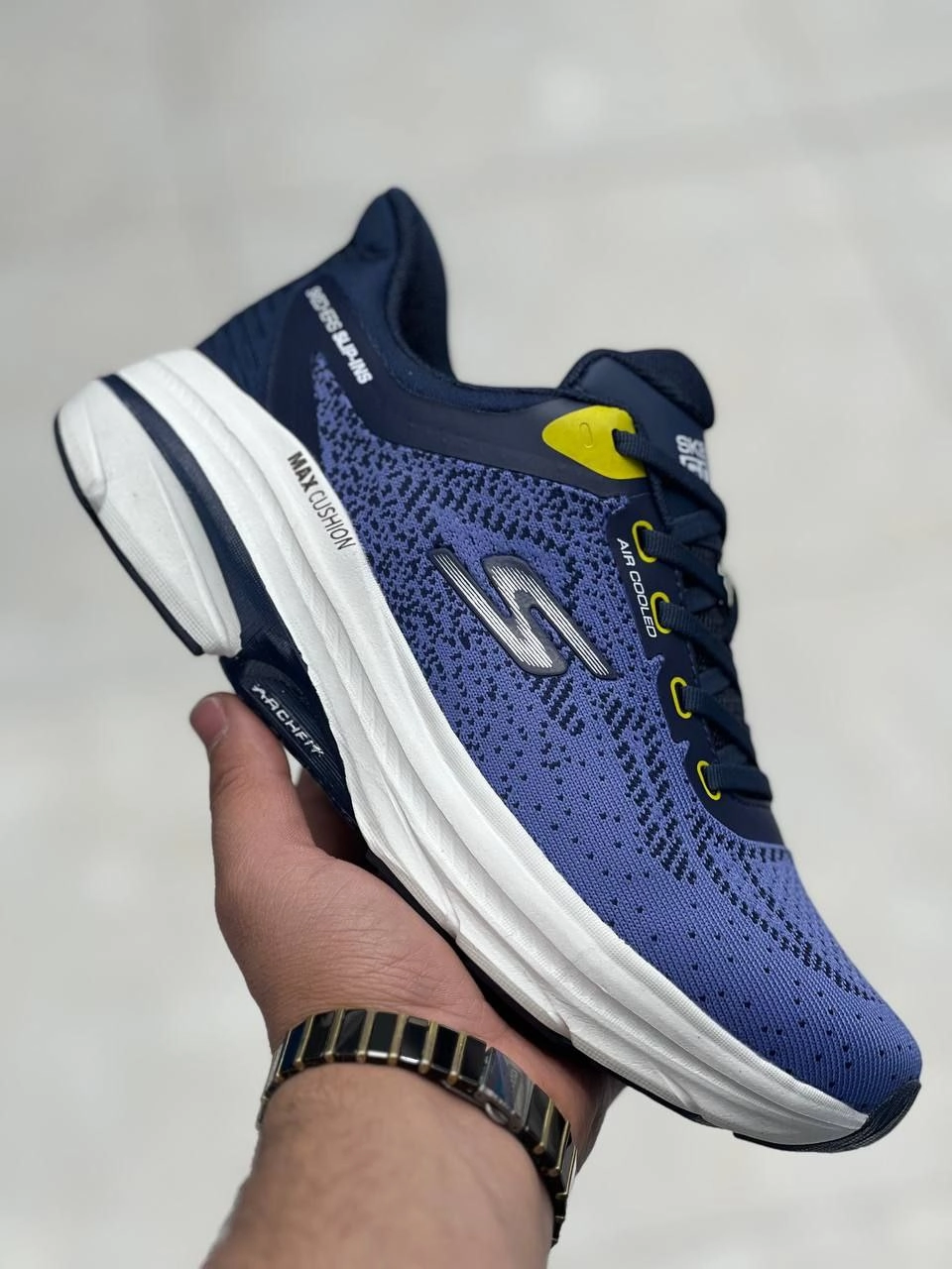 کتونی اسکیچرز/Skechers Gorun/ وارداتی ساخت ویتنام سایز ۴۰ تا ۴۵ فروش بصورت عمده و تک