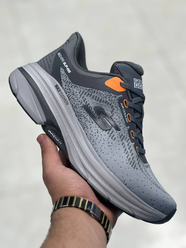 کتونی ویتنامی اسکیچرز وارداتی ویتنام سایز ۴۰ تا ۴۵ فروش بصورت عمده و تک . Skechers Gorun
