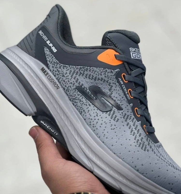 کتونی ویتنامی اسکیچرز وارداتی ویتنام سایز ۴۰ تا ۴۵ فروش بصورت عمده و تک . Skechers Gorun