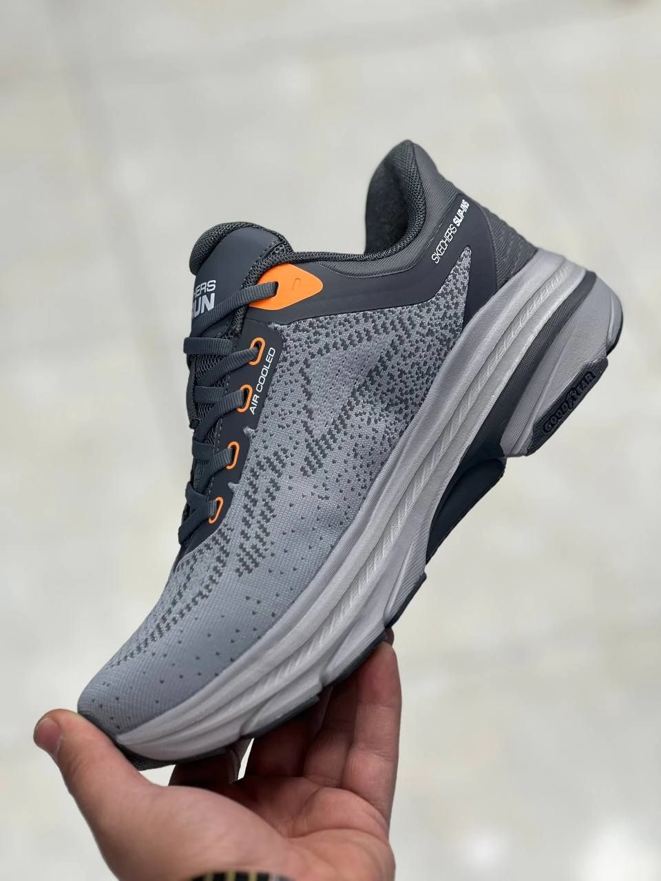 کتونی ویتنامی اسکیچرز وارداتی ویتنام سایز ۴۰ تا ۴۵ فروش بصورت عمده و تک . Skechers Gorun