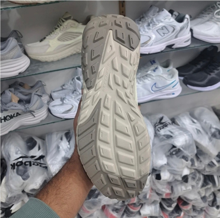 کتونی اسکیچرز /Skechers 232744 BBK / ساخت ویتنام وارداتی / سایز ۴۰ تا ۴۵ /فروش بصورت عمده و تک /