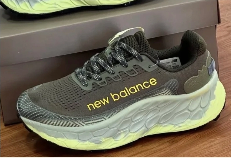 کتونی نیوبالانس فرش فوم تریل وی ۳/New balance fresh foam x more trail v3 / فروش بصورت عمده و تک/ ، ساخت ویتنام وارداتی/ . سایز ۴۰ تا ۴۵