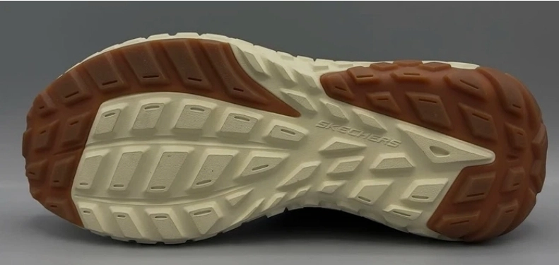 کفش ویتنامی اسکیچرز ، ساخت ویتنام ، سایز ۴۰ تا ۴۵ فروش بصورت عمده و تک . Skechers 232744BBK