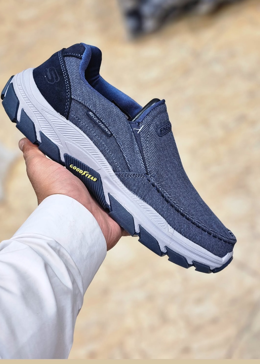 کتونی ویتنامی اسکیچرز سایز ۴۰تا ۴۵ وارداتی ویتنام فروش بصورت عمده و تک . Skechers max cushioning terminus sneaker vietnam