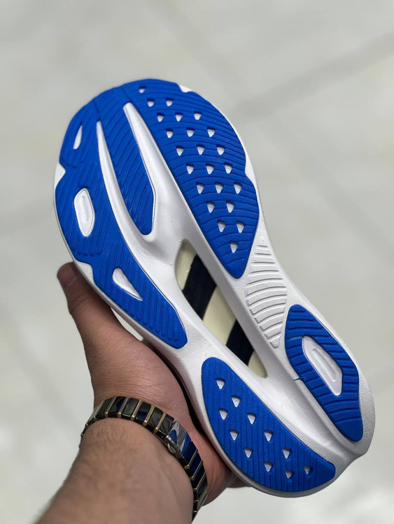 Hoka skyward vietnam هوکا