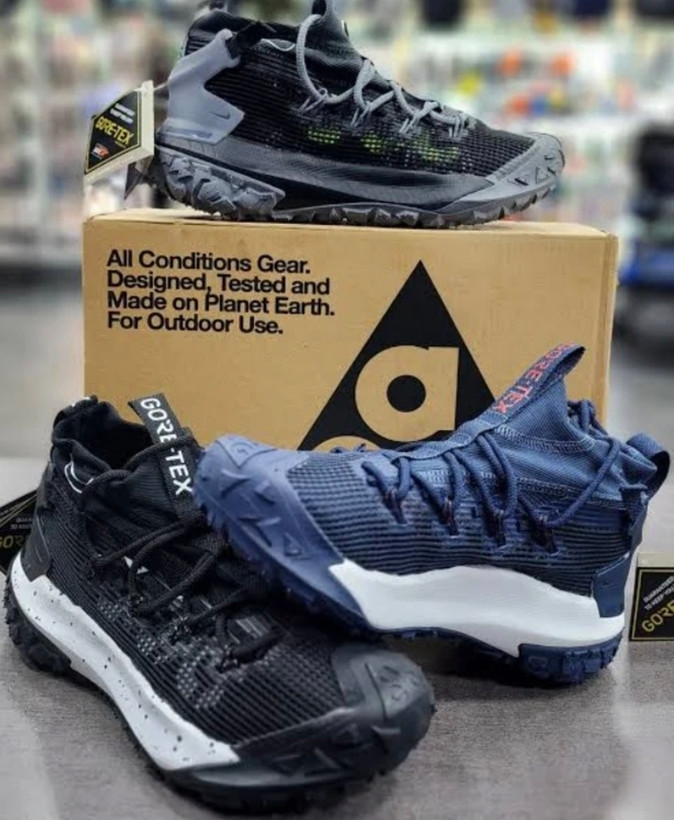 کتونی نایک ای سی جی ، فروش بصورت عمده و تک . سایز ۴۰ تا ۴۵ ، ساخت ویتنام وارداتی. Nike ACG Mountain Fly Gore_Tex Vietnam