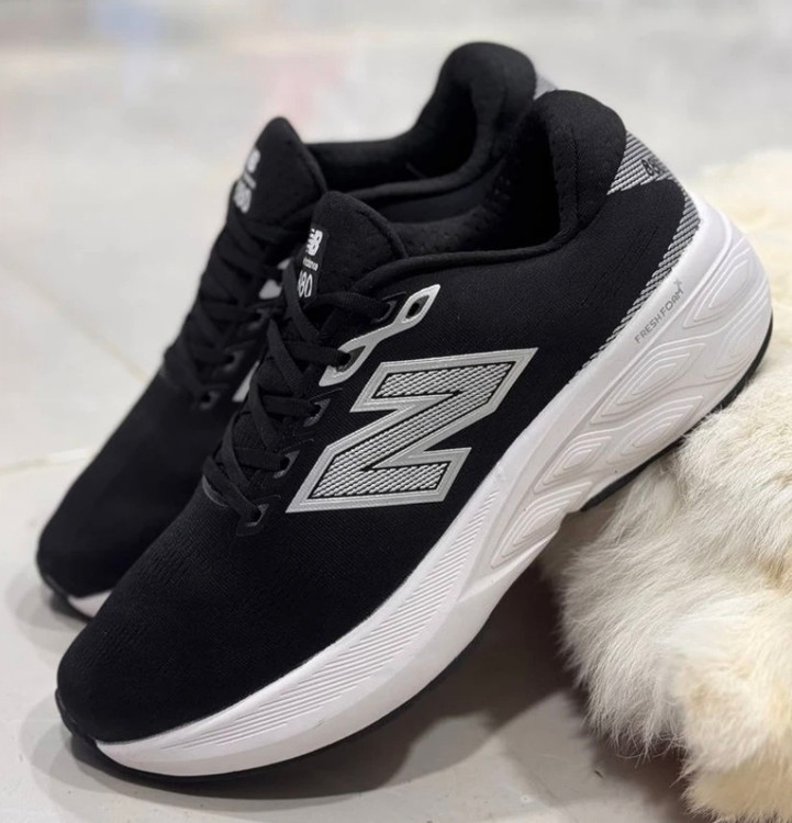 Newbalance 880 vietnam runningنیوبالانس ۱۰۰۰