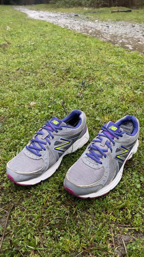 کتونی برند نیوبالانس استوک اروپایی تاناکورا در حد سایز ۴۲ فروش به ضمانت اورجینال. Original newbalance