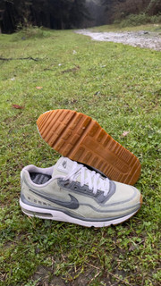 کتونی برند نایک ایرمکس استوک اروپایی تاناکورا در حد سایز ۴۱فروش به ضمانت اورجینال. Nike air max