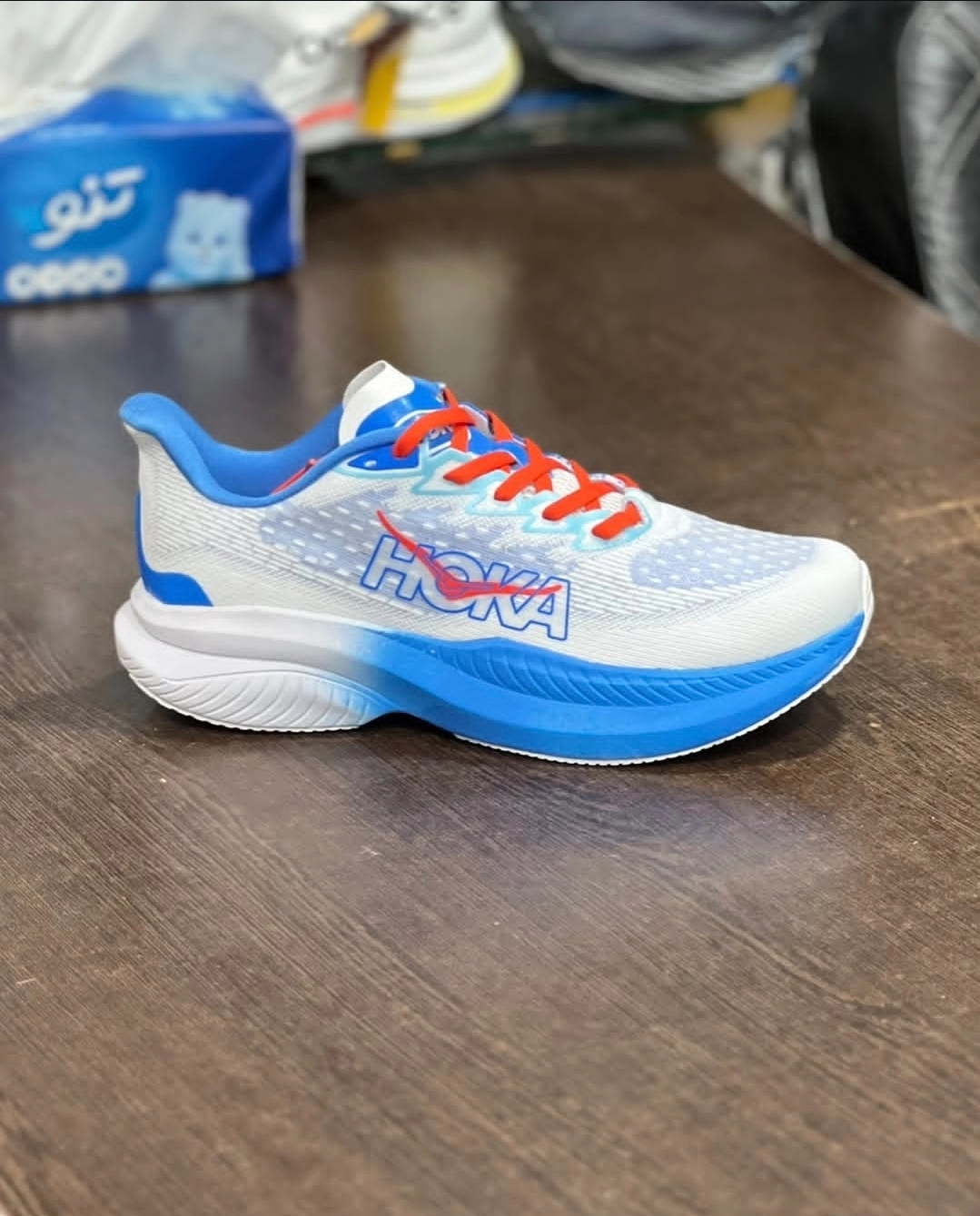 کتونی ویتنامی هوکا وان وان سایز ۴۰ تا ۴۵ فروش بصورت عمده و تک . وارداتی ویتنام Hoka one one mach 6