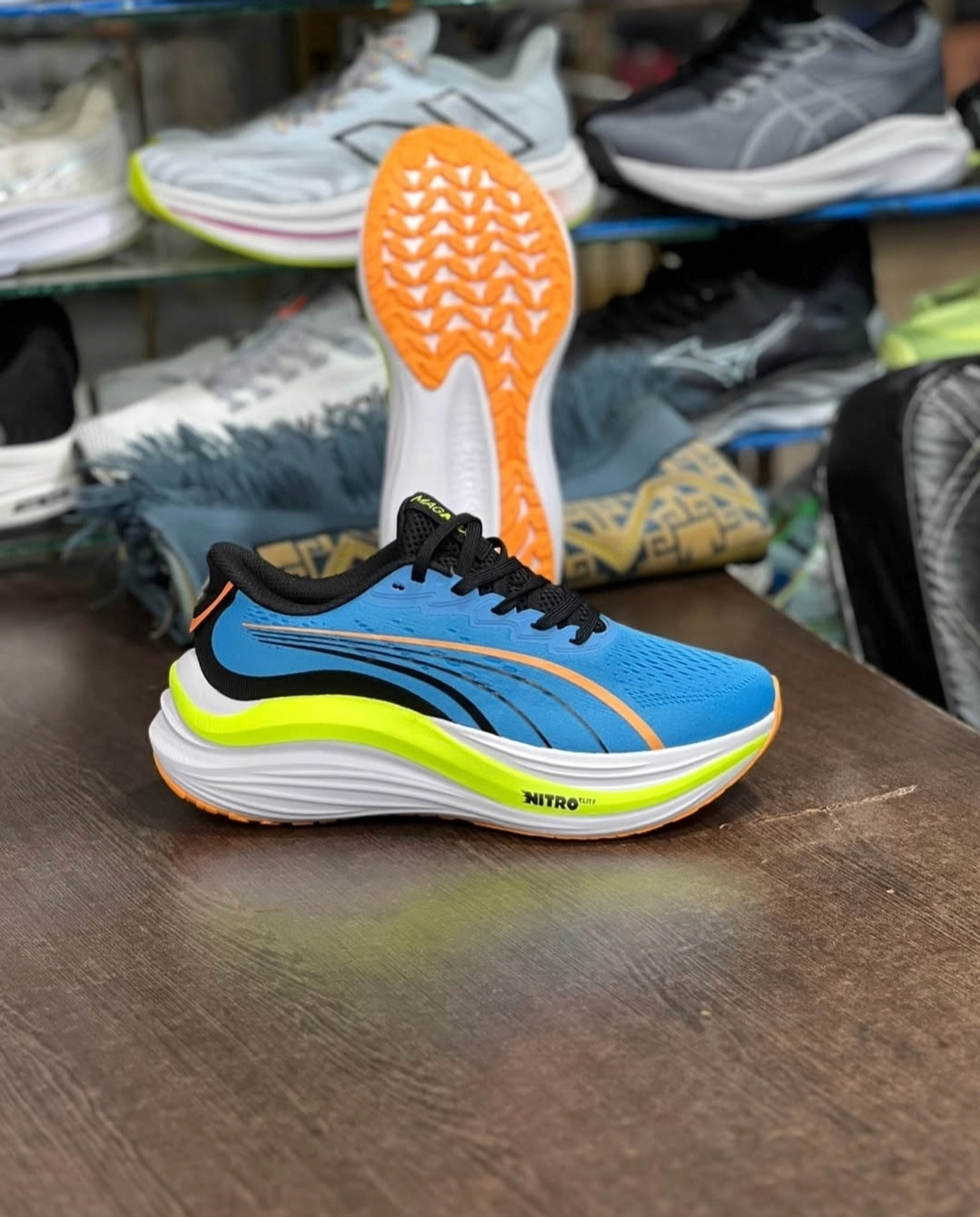 کتونی ویتنامی پوما تیترو سایز ۴۱ تا ۴۵ . فروش بصورت عمده و تک . Puma magmax nitro